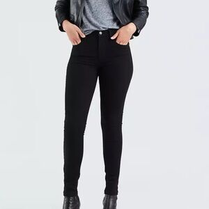 Levi’s 721 High Rise Skinny Jeans